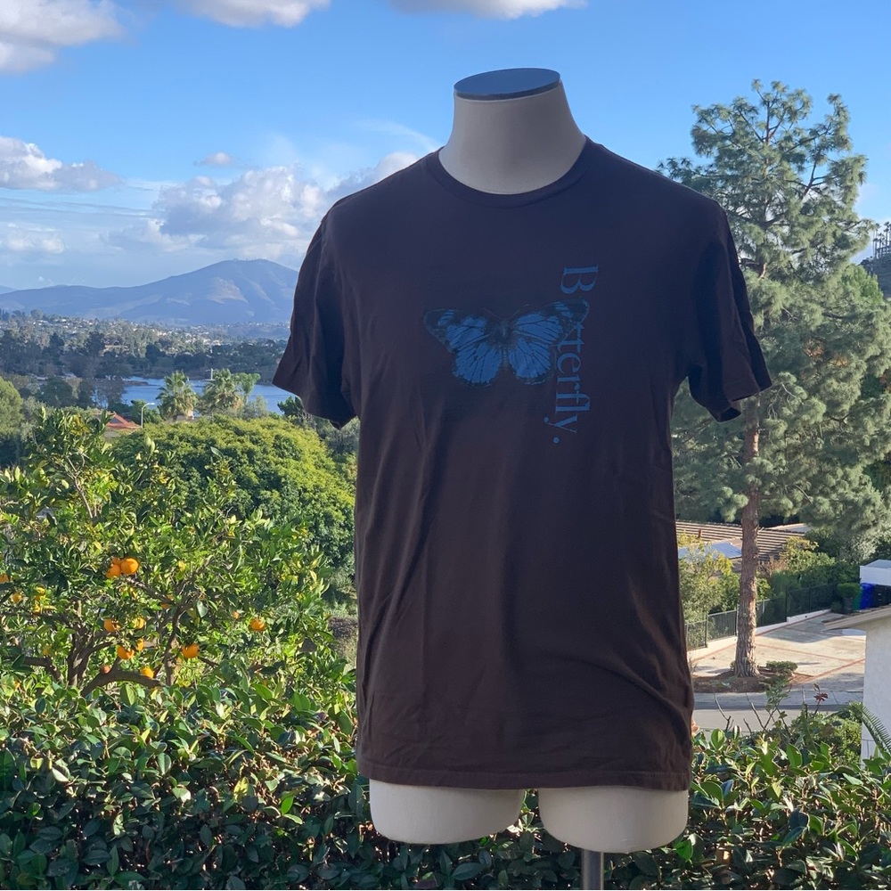 BUTTERFLY SHIRT SIZE LARGE